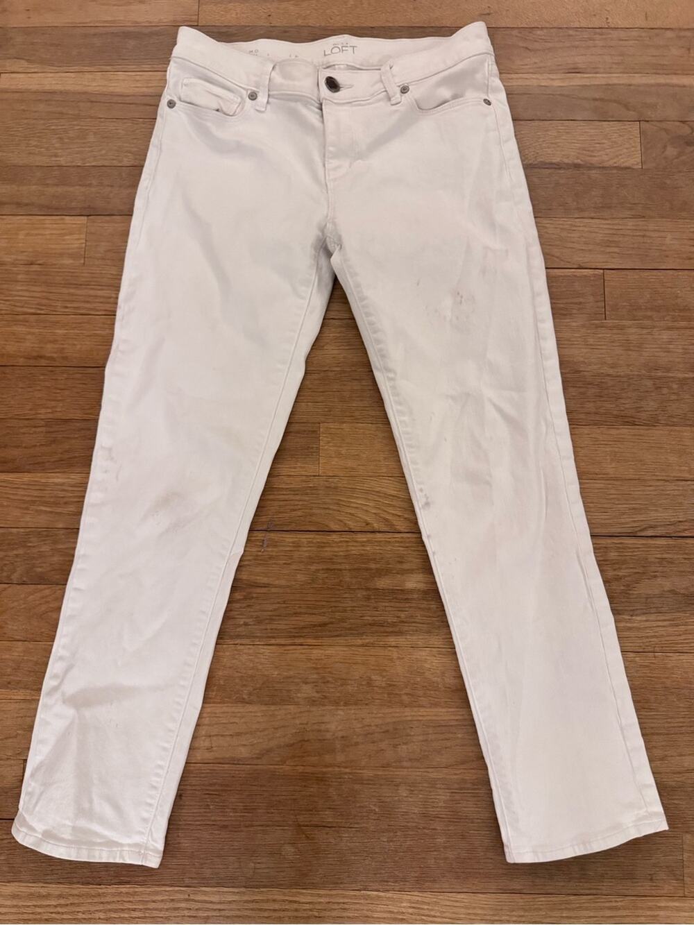 LOFT Women's White Skinny Jeans - Size 2 (Measures 27")
 b89
